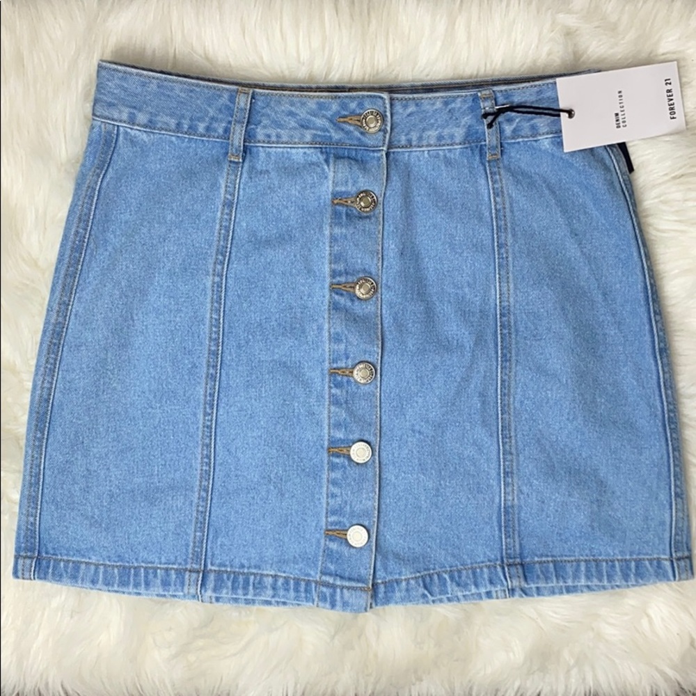 Forever 21 Denim Buttoned Mini Skirt #57N